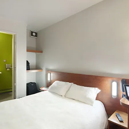 B&B Hotel Lyon St Priest 2*